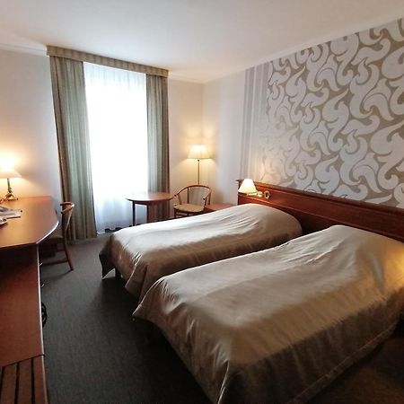 Arany Bárány Hotel Zalaegerszeg Kültér fotó