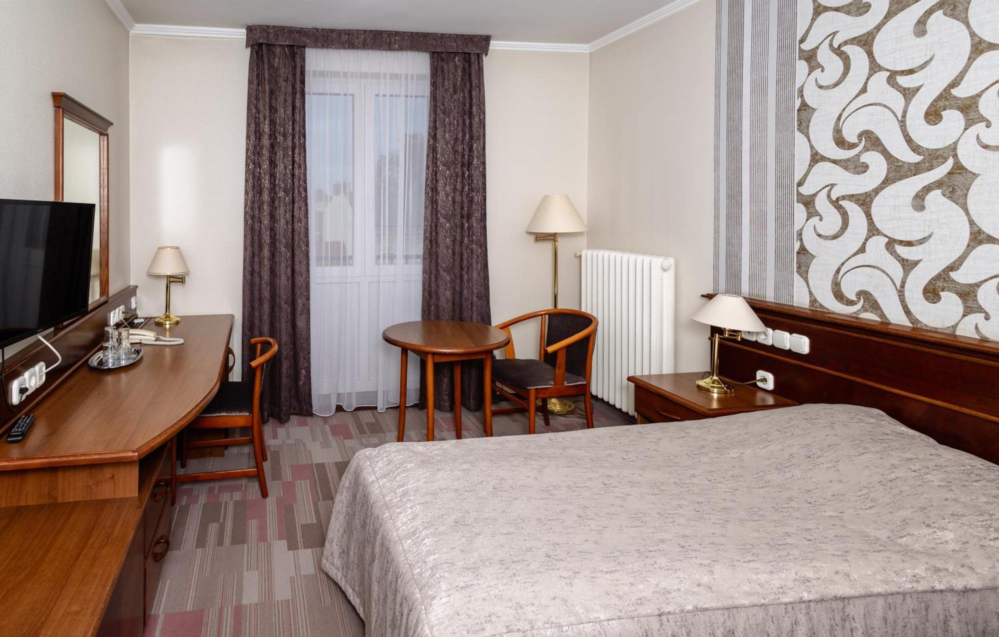 Arany Bárány Hotel Zalaegerszeg Kültér fotó
