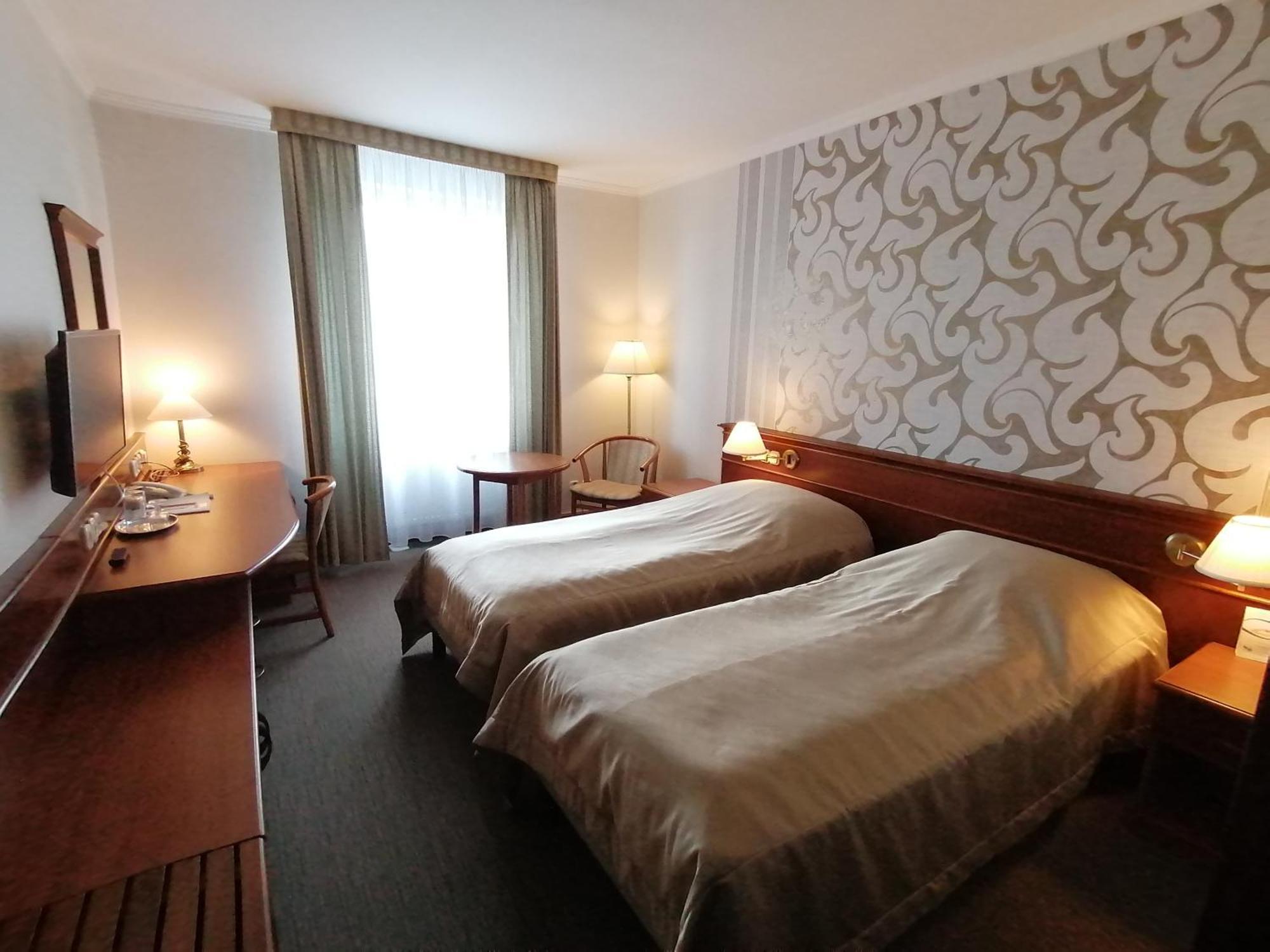 Arany Bárány Hotel Zalaegerszeg Kültér fotó